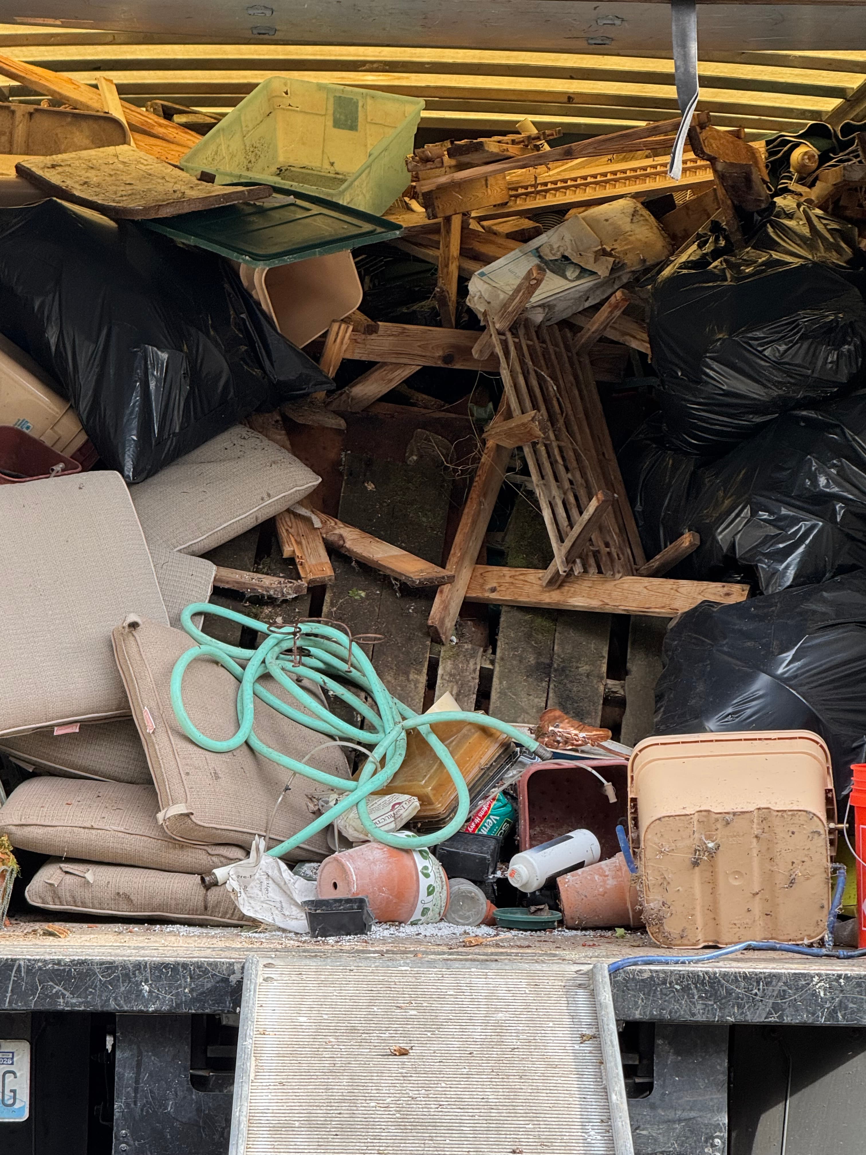 Recent junk hauling field photo from the latest crew image set